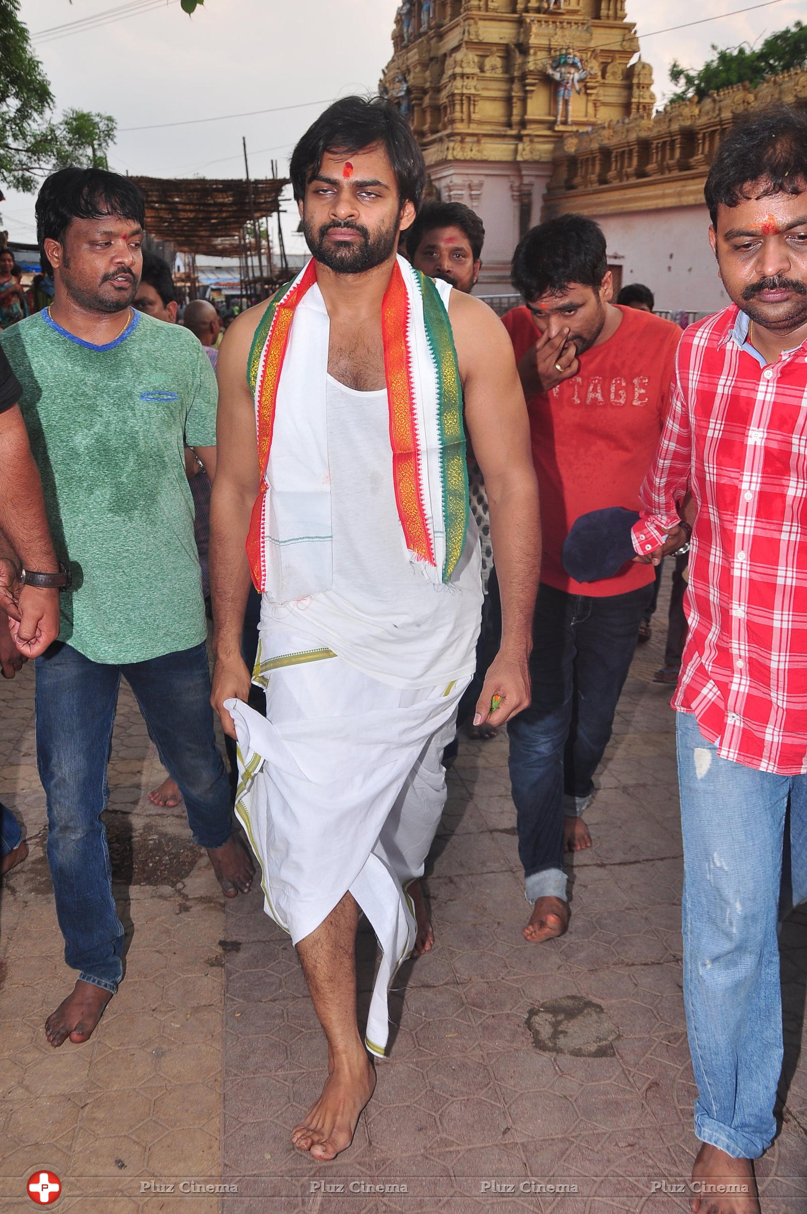 Supreme Movie Team at Kondagattu Anjaneya Swamy Temple Photos | Picture 1307306