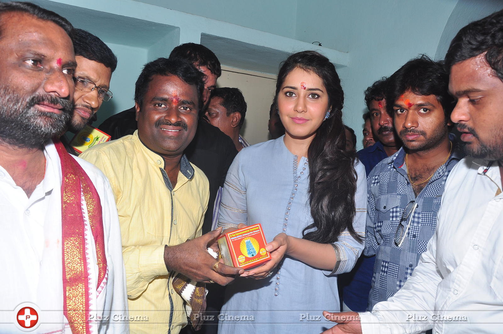 Supreme Movie Team at Kondagattu Anjaneya Swamy Temple Photos | Picture 1307315