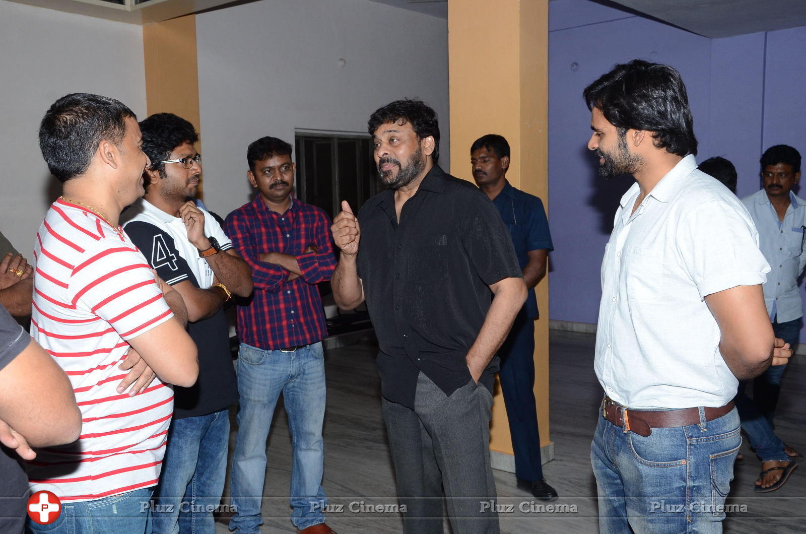 Chiranjeevi Watches Supreme Movie Stills | Picture 1308927