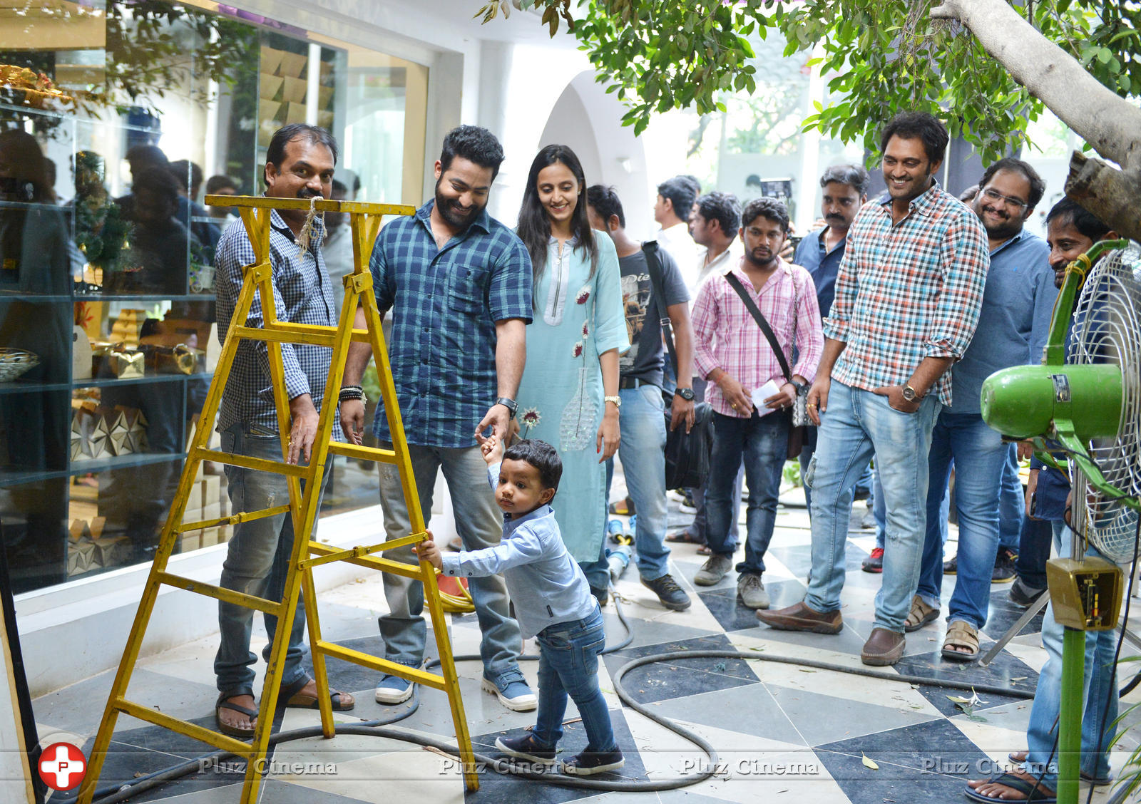 NTR Son Abhay at Janatha Garage Sets | Picture 1314409