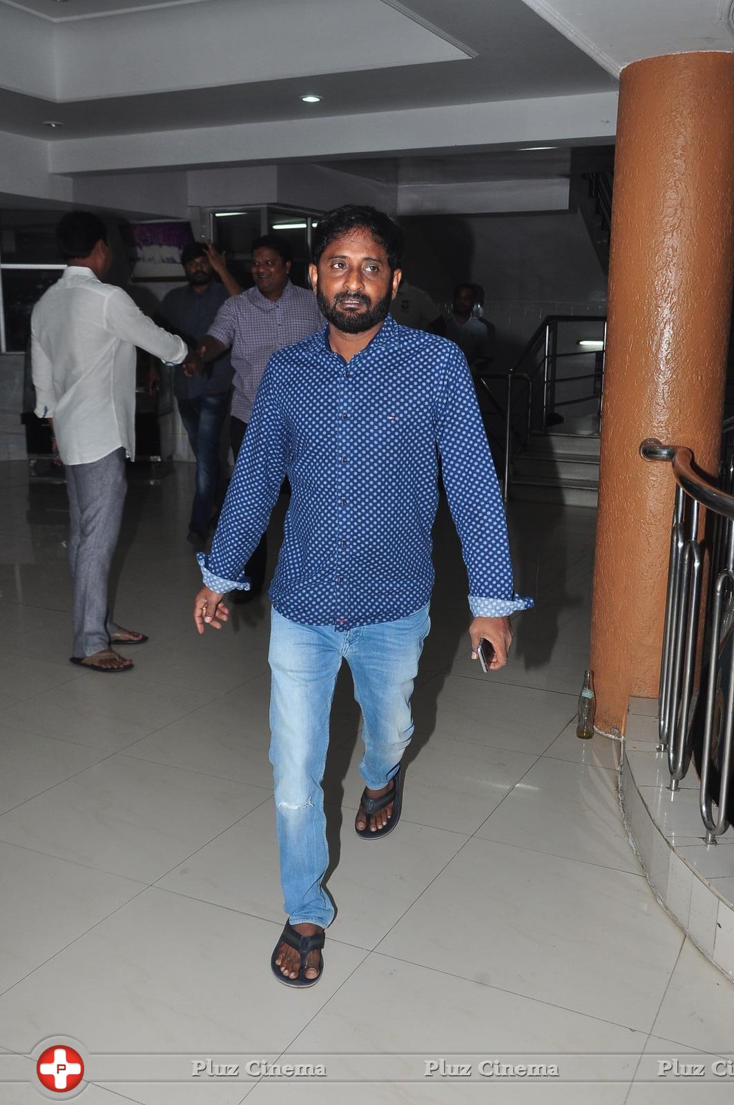 Janatha Garage Movie Theatre Coverage Photos | Picture 1406191