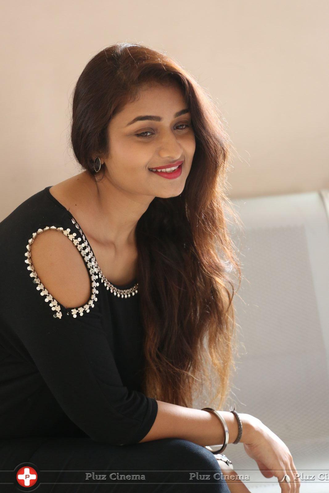 Kiran Chetwani New Photos | Picture 1410332