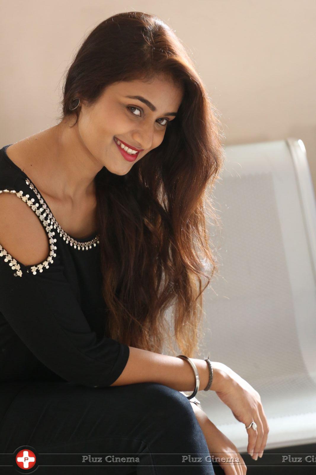 Kiran Chetwani New Photos | Picture 1410337