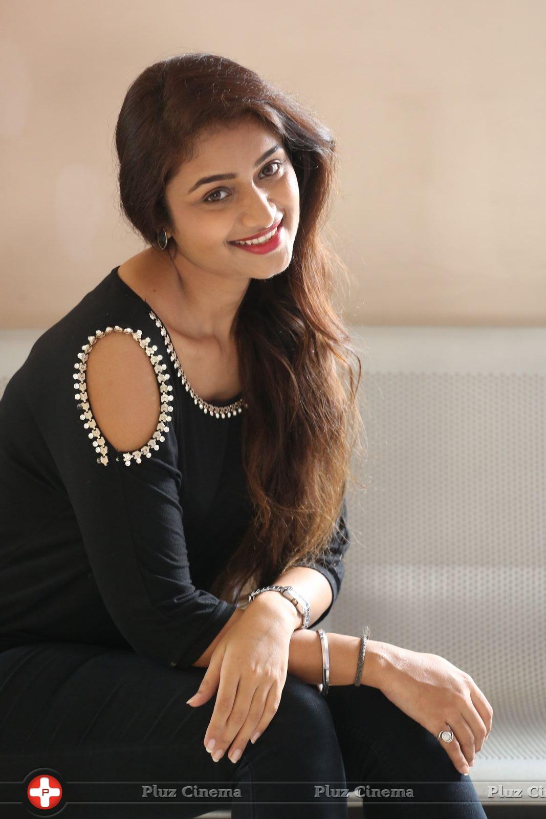 Kiran Chetwani New Photos | Picture 1410348