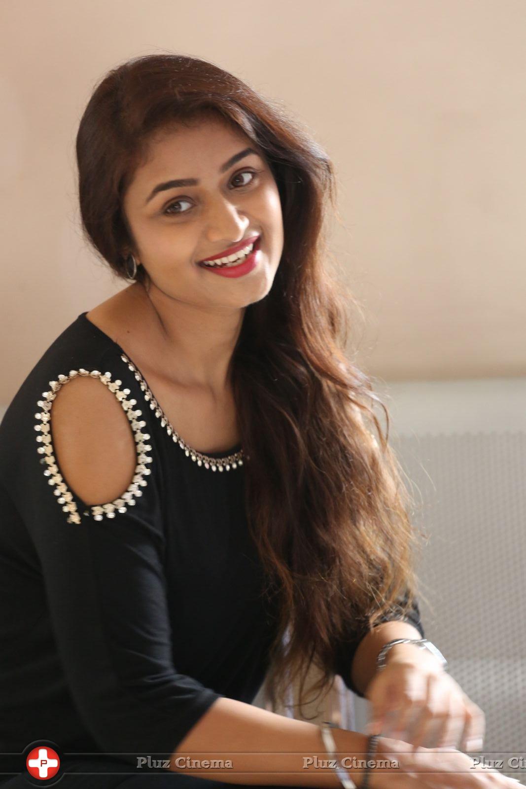 Kiran Chetwani New Photos | Picture 1410350