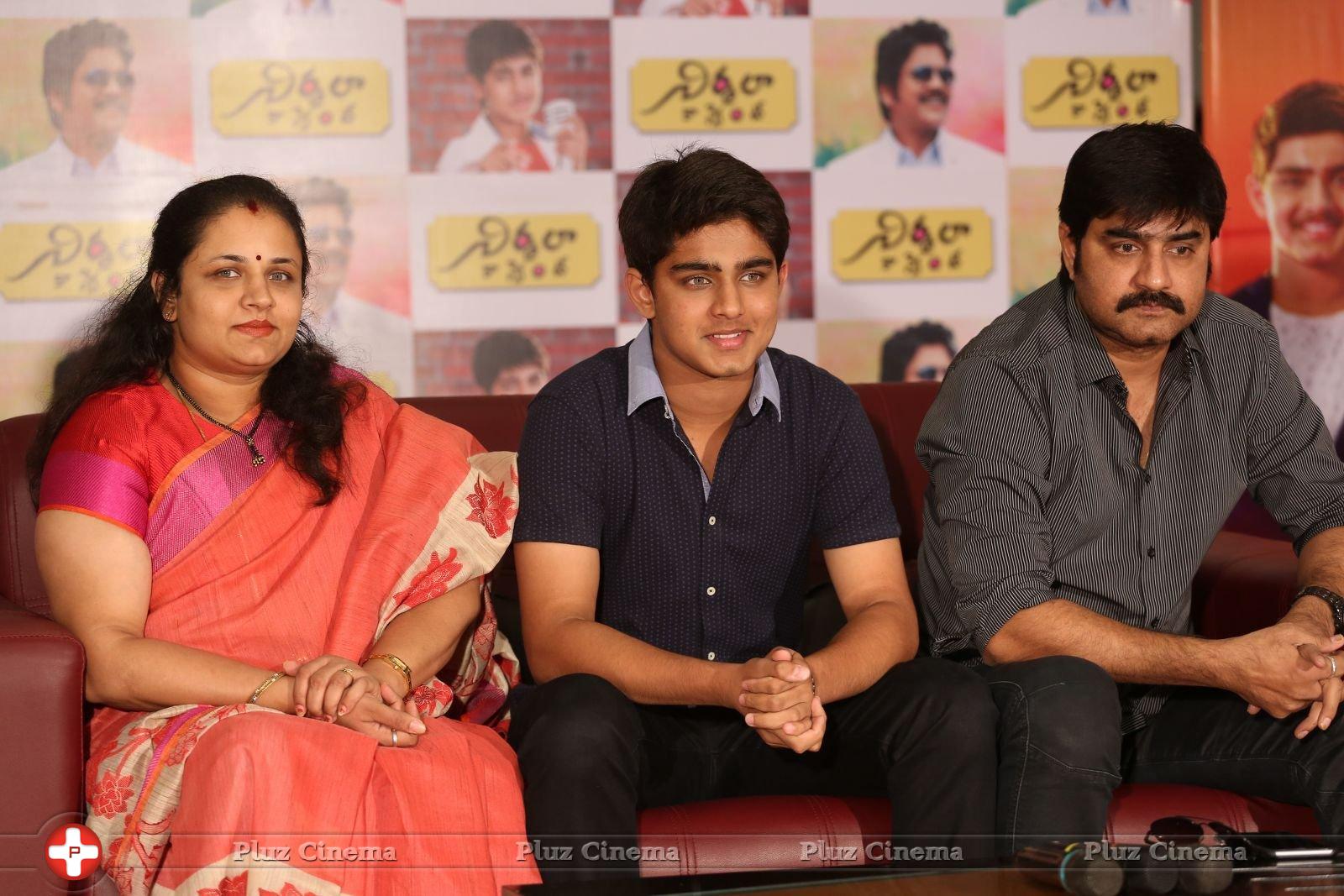 Srikanth Family at Nirmala Convent Movie Interview Photos | Picture 1417246