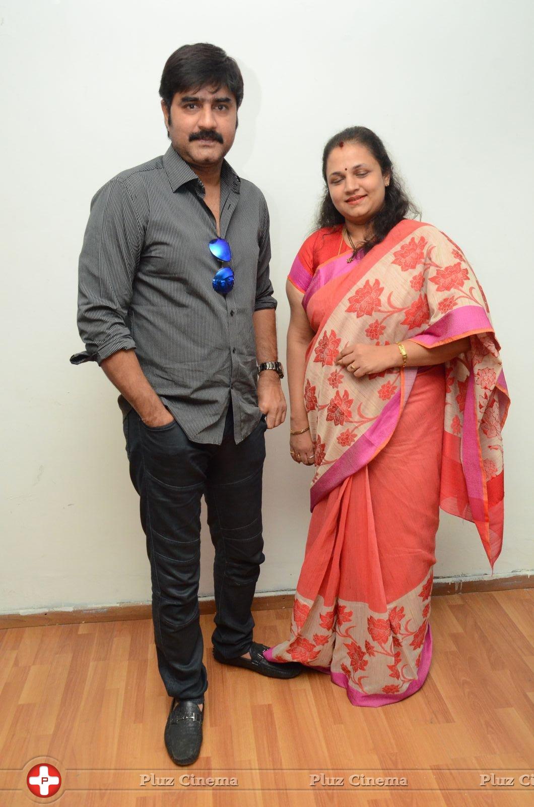 Srikanth Family at Nirmala Convent Movie Interview Photos | Picture 1417271