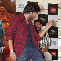 Shahid Kapoor - Shahid and Sonakshi Promote R Rajkumar at Reliance Digital Photos | Picture 657576