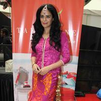 Mona Singh - Actress Mona Singh at The Launch of Tangerine Home Couture Photos | Picture 658670