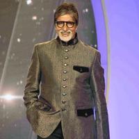Amitabh Bachchan - Amitabh Bachchan at CNN IBN Senior Citizen Award 2013 Photos | Picture 660150