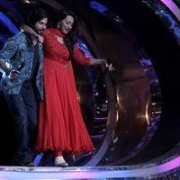 Cast of R Rajkumar on the sets of DID 4 Stills | Picture 659735