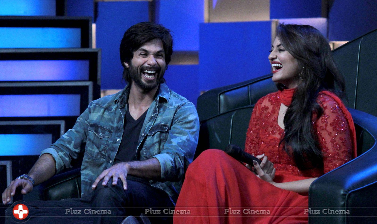 Cast of R Rajkumar on the sets of DID 4 Stills | Picture 659723