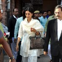 Tabu - Tabu and Sonali arrive to attend court for the Black buck Case Photos | Picture 659500