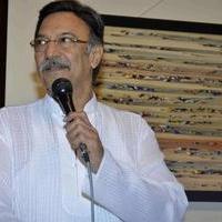 Suresh Oberoi - Inauguration of exhibition Rhythm of Colour Photos | Picture 660932