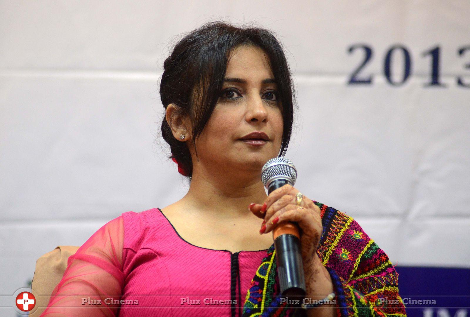 Divya Dutta - Divya Dutta at Indian Merchants Chamber Photos | Picture 663135