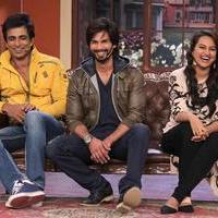 Promotion of film R Rajkumar on the sets of Comedy Nights with Kapil Photos | Picture 663038