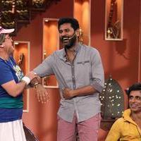 Promotion of film R Rajkumar on the sets of Comedy Nights with Kapil Photos | Picture 663046