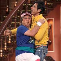 Promotion of film R Rajkumar on the sets of Comedy Nights with Kapil Photos | Picture 663049