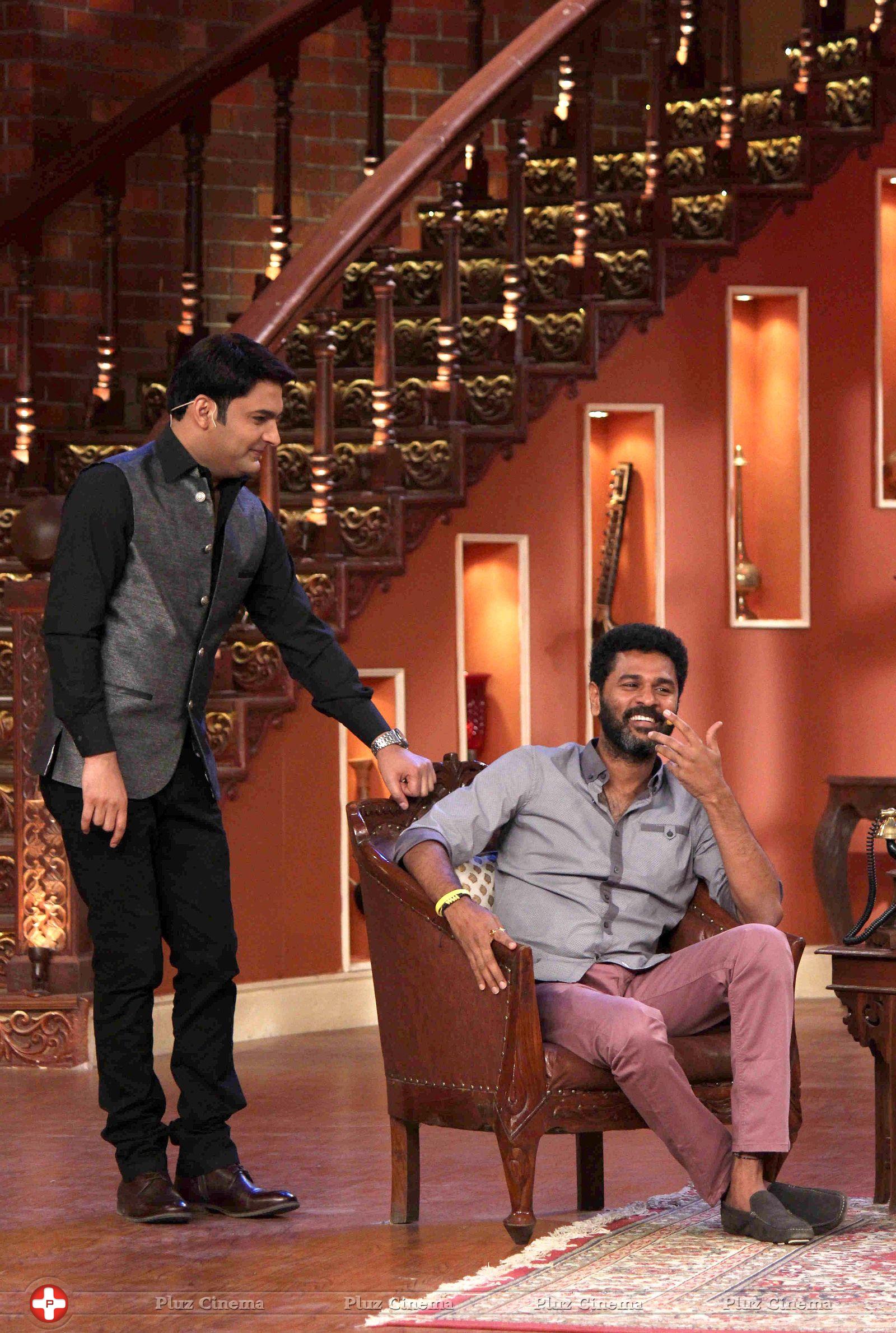 Promotion of film R Rajkumar on the sets of Comedy Nights with Kapil Photos | Picture 663043