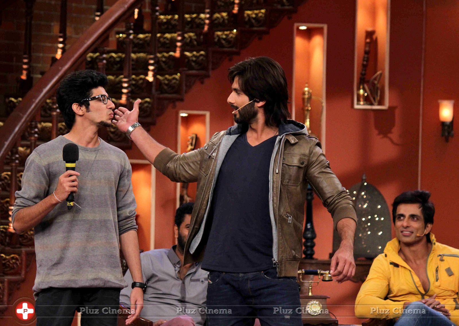 Promotion of film R Rajkumar on the sets of Comedy Nights with Kapil Photos | Picture 663059