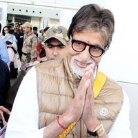 Amitabh Bachchan - Bachchan family snapped at Bhopal Airport Photos | Picture 664081
