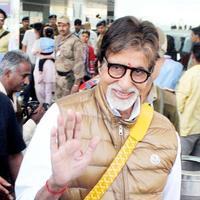 Amitabh Bachchan - Bachchan family snapped at Bhopal Airport Photos | Picture 664082