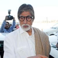 Amitabh Bachchan - Bachchan family snapped at Bhopal Airport Photos | Picture 664089