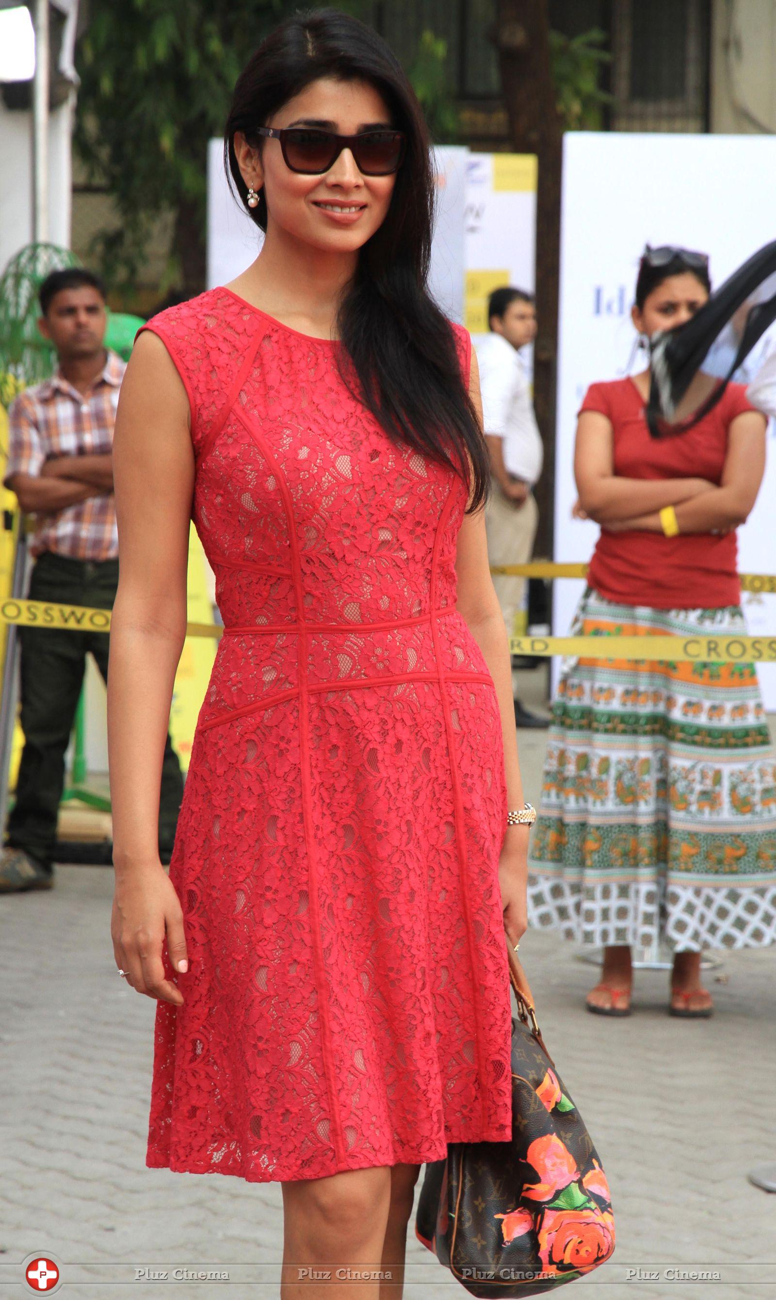 Shriya Saran - The Times of India Literary Carnival 2013 Day 1 Photos | Picture 664113