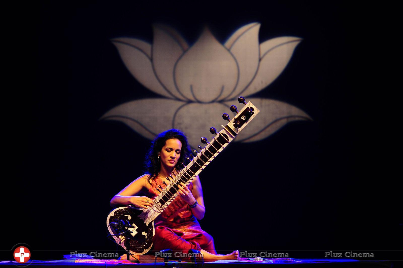 Anoushka Shankar (Musician) - Anoushka Shankar performs at Gigs This Week blueFROG Stills | Picture 664320
