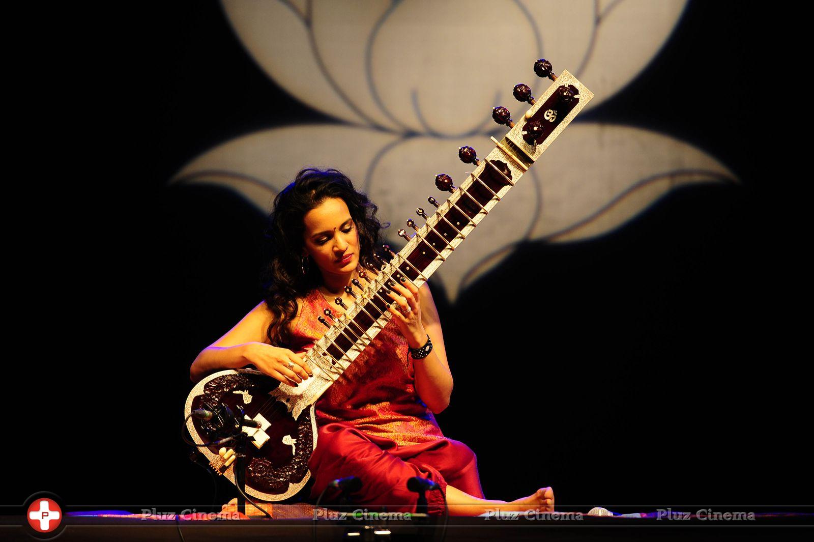 Anoushka Shankar (Musician) - Anoushka Shankar performs at Gigs This Week blueFROG Stills | Picture 664323
