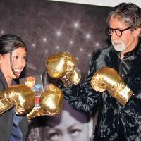 Amitabh Bachchan launches Mary Kom Autobiography Photos | Picture 669977