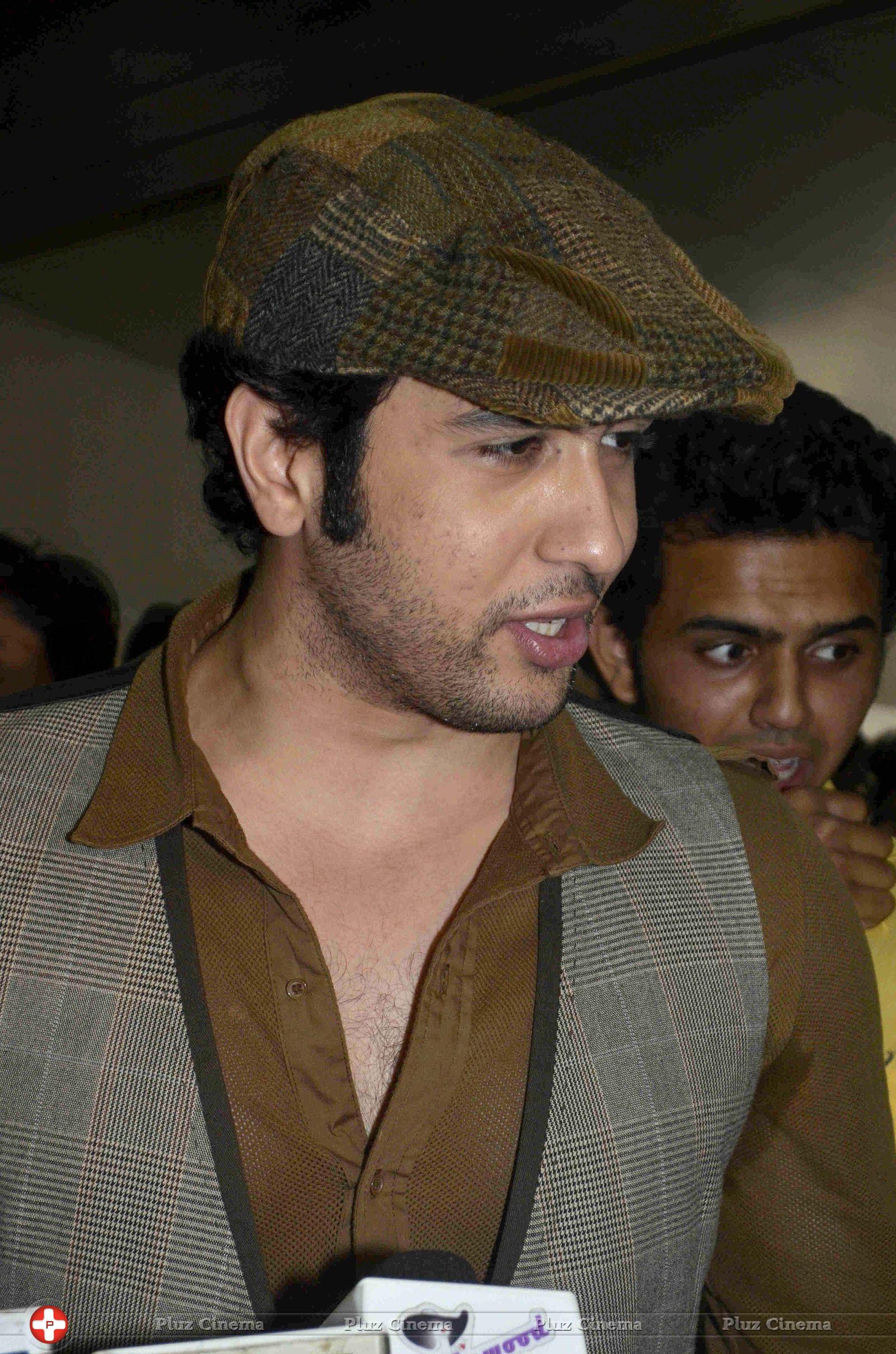 Adhyayan Suman - Trailer launch of film Heartless Photos | Picture 669662