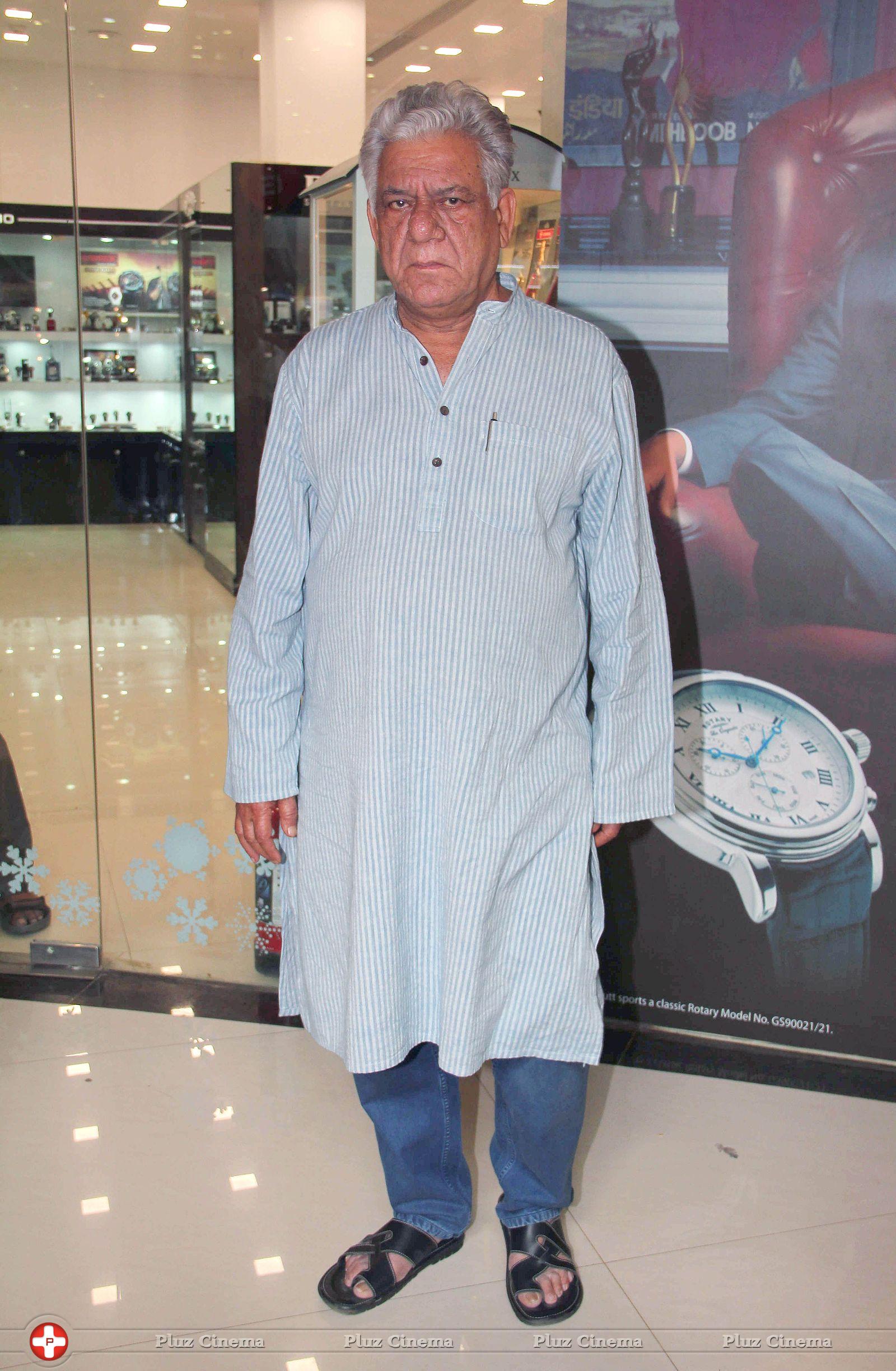 Om Puri - On location shoot of film The Mall Stills | Picture 669749