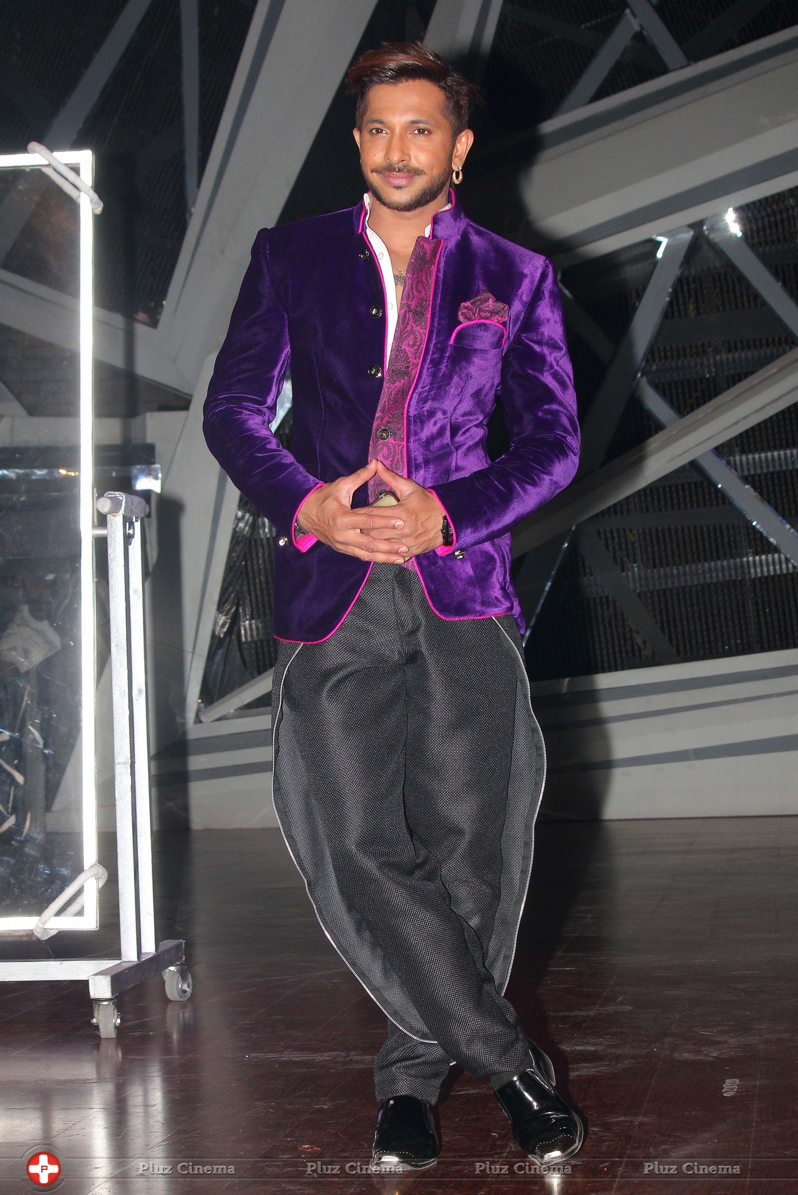 Terence Lewis - On location shoot of Nach Baliya 6 Photos | Picture 670022