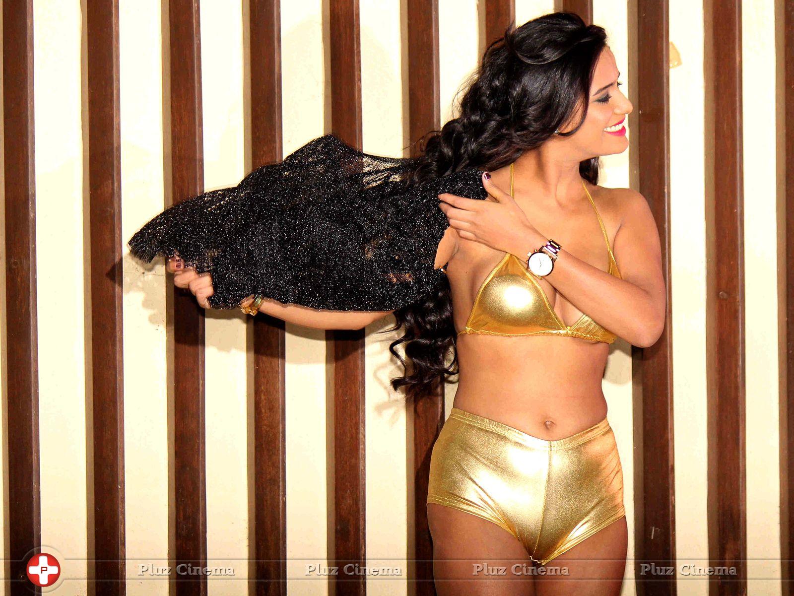 Poonam Pandey - The Party of film What The Fish Photos | Picture 670949