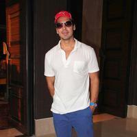 Dino Morea - Shahrukh Khan Launches Deanne Panday book Shut Up and Train Photos | Picture 669511