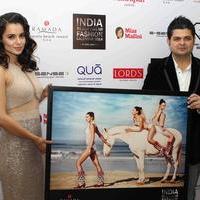 Kangana & Vivek Launches Resortwear 2014 Fashion Calendar Photos