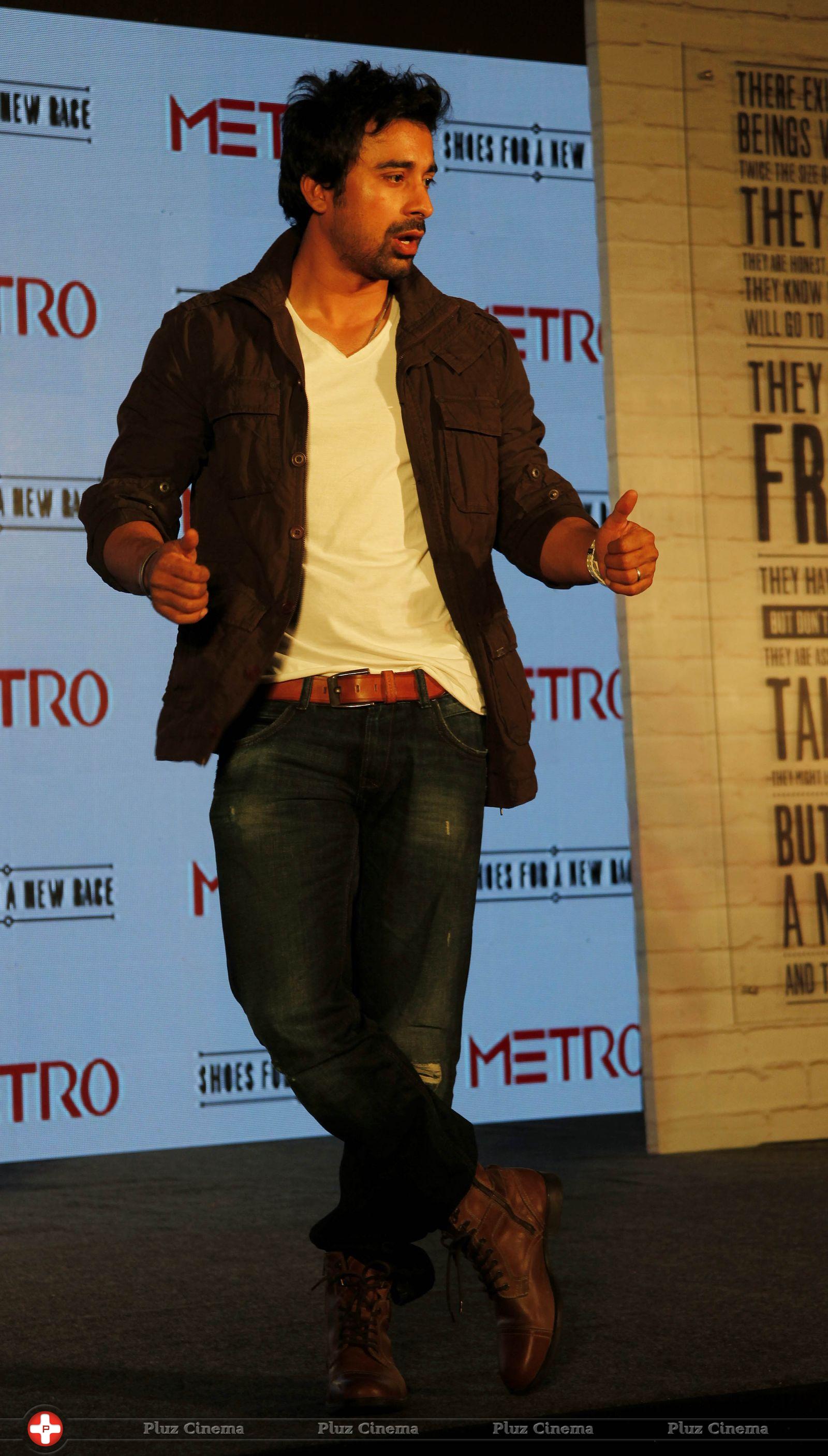 Rannvijay Singh - Launch of Metro shoes campaign Shoes for a New Race Photos | Picture 671508