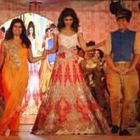 Shilpa Shetty walks for Rohit Verma Show for Marigold Watches Photos | Picture 672387