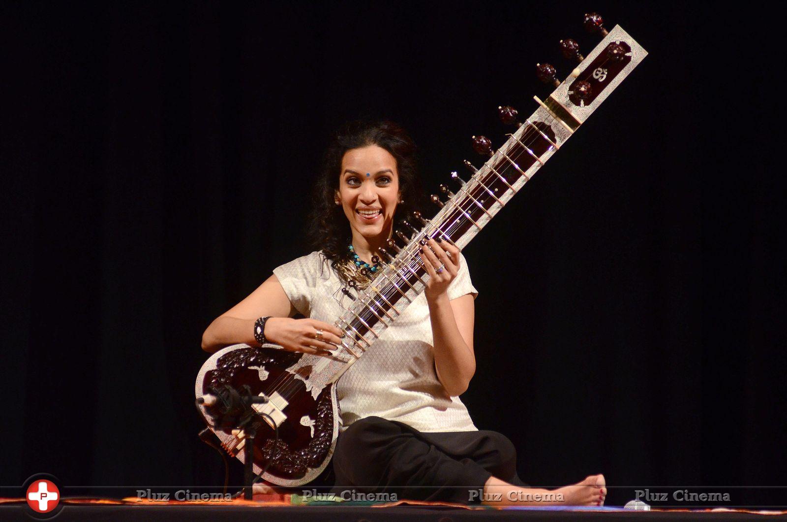 Anoushka Shankar (Musician) - Anoushka Shankar at Traces of You Concert Photos | Picture 674120