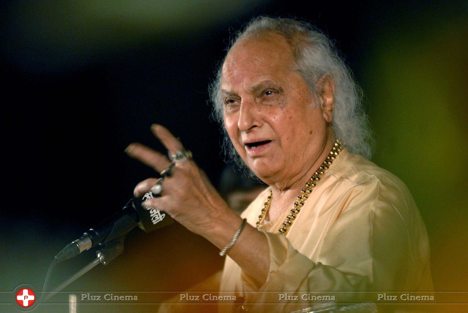 Jasraj - 61th Sawai Gandharva Bhimsen Mahotsav Day 1 Photos | Picture 674106