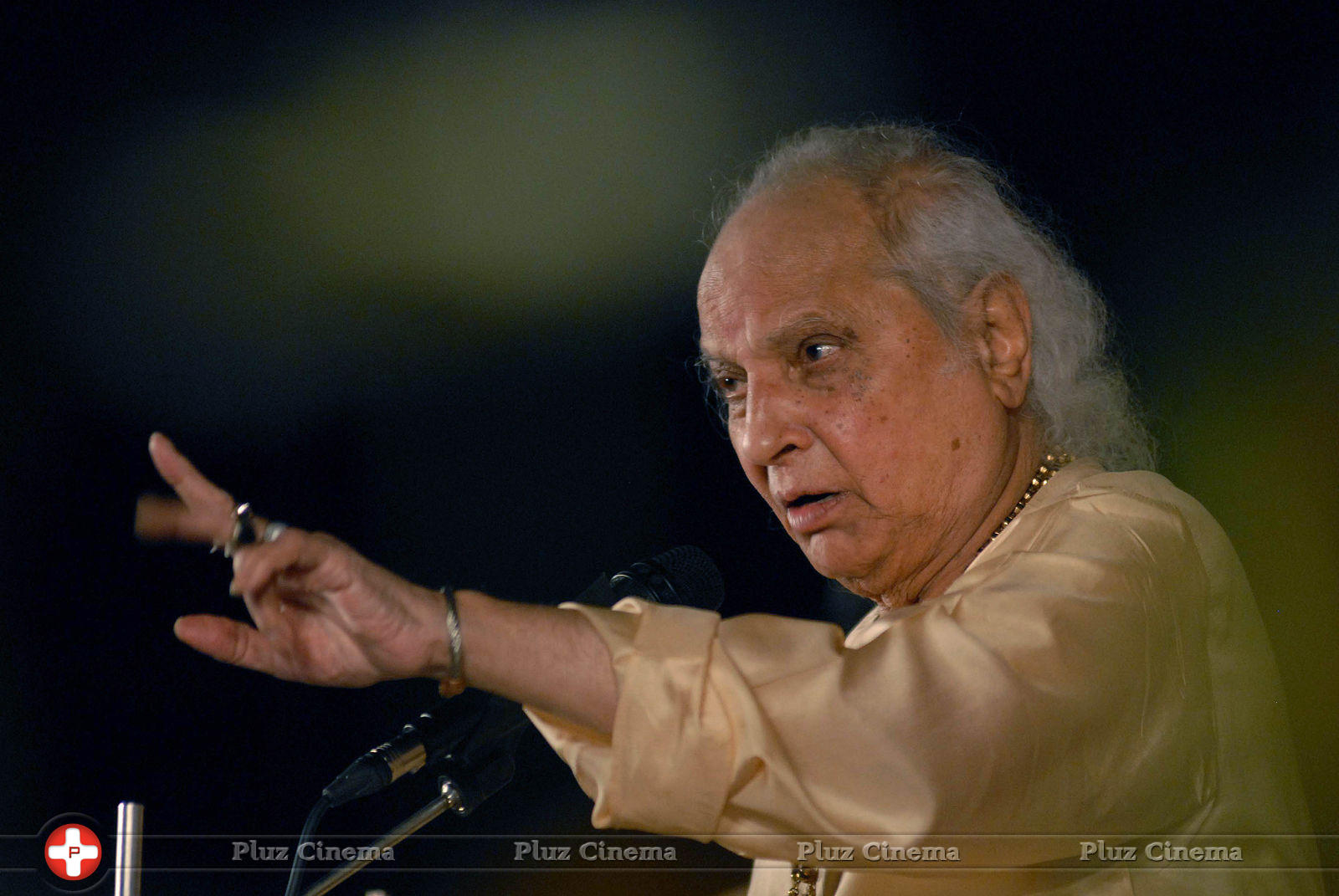 Jasraj - 61th Sawai Gandharva Bhimsen Mahotsav Day 1 Photos | Picture 674109