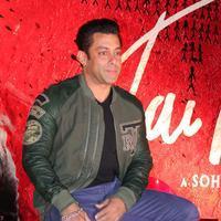 Salman Khan - Salman Khan Unveils Jai Ho Movie Trailer Photos | Picture 674335