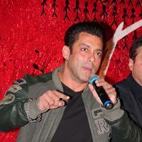 Salman Khan - Salman Khan Unveils Jai Ho Movie Trailer Photos | Picture 674362