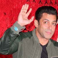 Salman Khan - Salman Khan Unveils Jai Ho Movie Trailer Photos