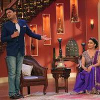 Promotion of film Dedh Ishqiya on sets of Comedy Nights with Kapil Photos | Picture 675407