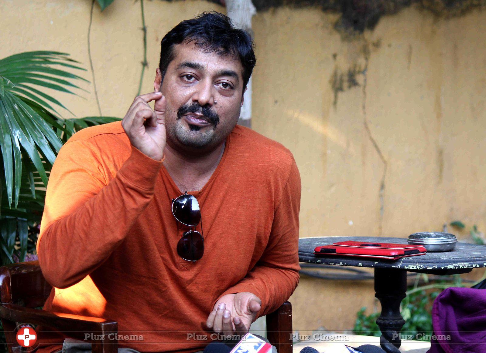 Anurag Kashyap - Director Anurag Kashyap challenges India's Anti Smoking Disclaimers Photos | Picture 681274