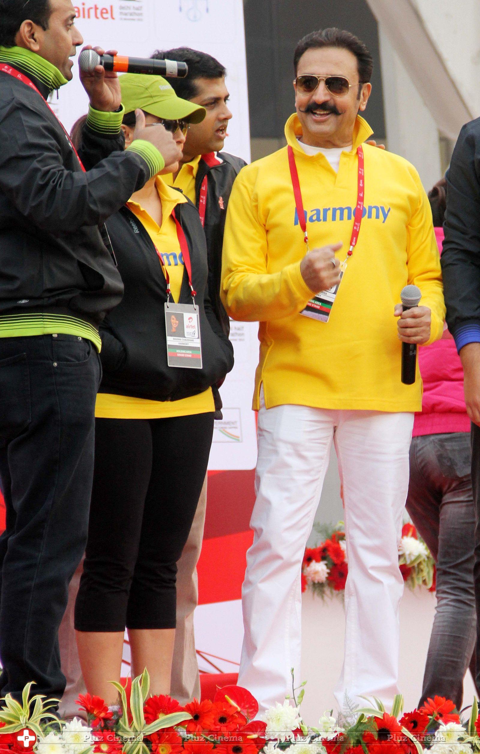 Gulshan Grover - Gulshan Grover at Delhi Half Marathon 2013 | Picture 680495