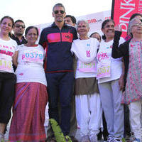 Milind Soman & Gul Panag at HCG Pinkathon for Breast Awareness 2013 Photos | Picture 680485
