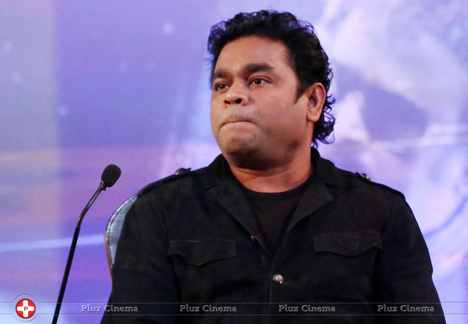 A. R. Rahman - Big B, Shahrukh & A R Rahman at NDTV Solution Summit 2013 Photos | Picture 680298